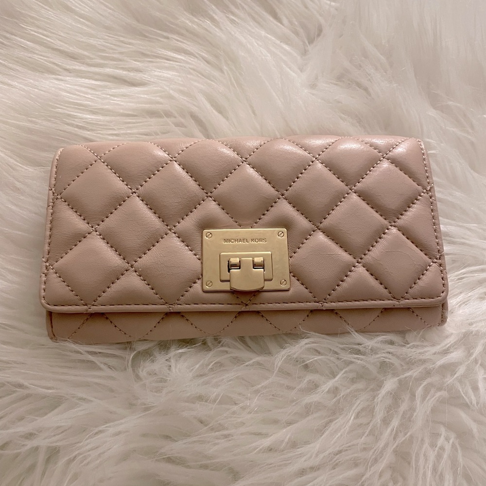 Michael Kors Brand New Wallet.